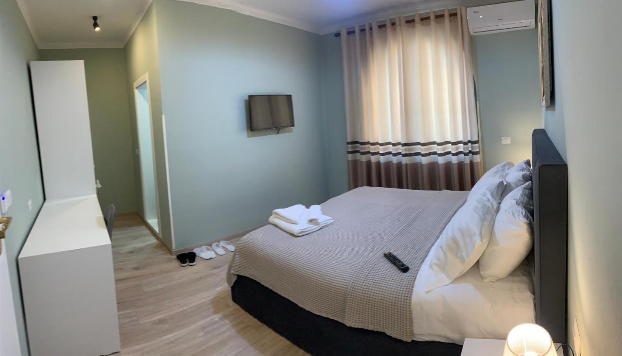 Belux Hotel Tirana Kültér fotó