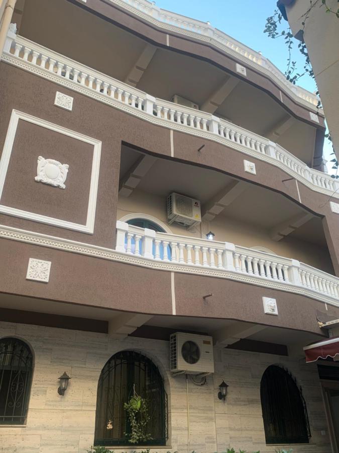 Belux Hotel Tirana Kültér fotó