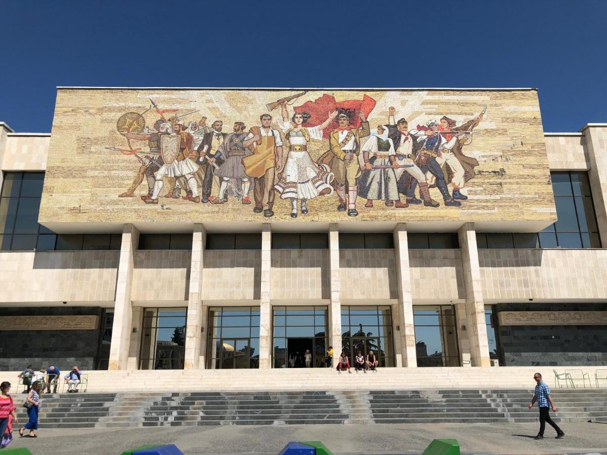 Belux Hotel Tirana Kültér fotó